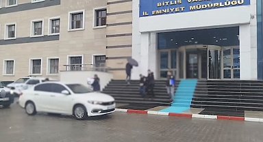 Bitlis merkezli 4 ilde yasa dışı bahis operasyonu: 5 tutuklama