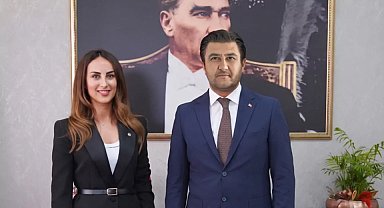 Bodrum Belediye Meclis Üyesi Asuman Gülsoy AK Parti'ye geçti