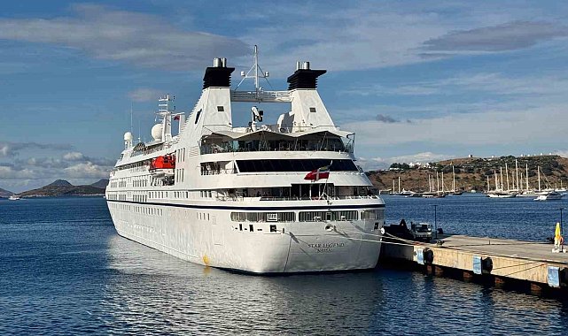 Bodrum'a 277 yolcu, 202 personelle geldi