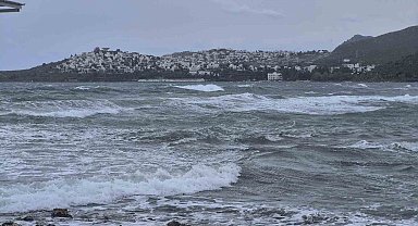 Bodrum'da feribot seferleri iptal edildi