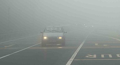 Bolu Dağı'nda sis etkili oldu, görüş mesafesi azaldı