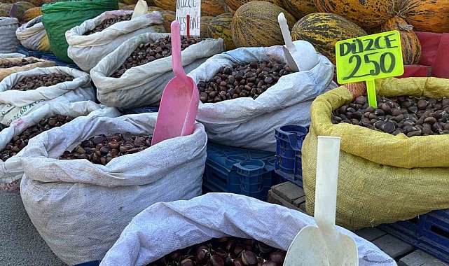 Bolu'da kış aylarının vazgeçilmez lezzeti kestane tezgahlarda