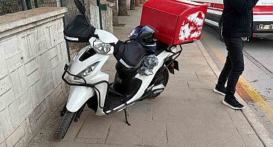 Bolu'da otomobille çarpışan motosikletin sürücüsü yaralandı