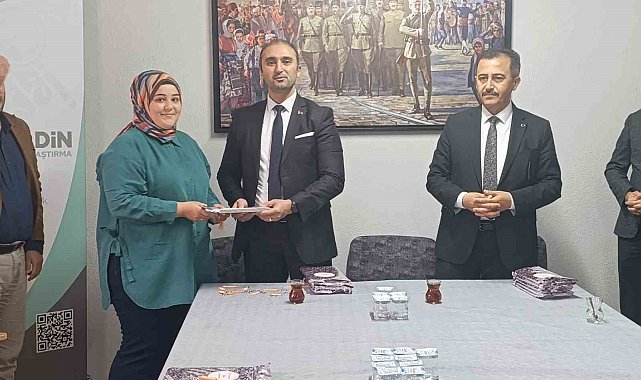 Bolvadin'de 'Rehber Öğretmenler Günü' programı