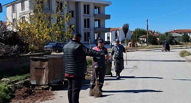 Bolvadin'de temizlik seferberliği sürüyor