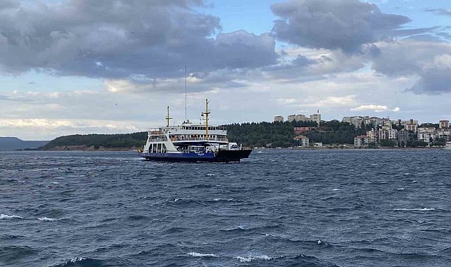 Bozcaada ve Gökçeada'ya yapılması planlanan bazı feribot seferleri iptal edildi
