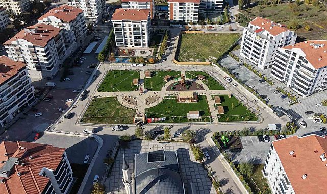 Bu park çocukları tarihte yolculuğa çıkartıyor