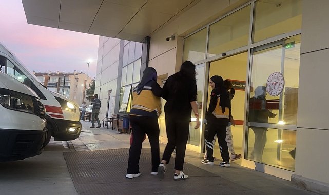Burdur'da 52 üniversite öğrencisi zehirlenme şüphesiyle hastaneye başvurdu