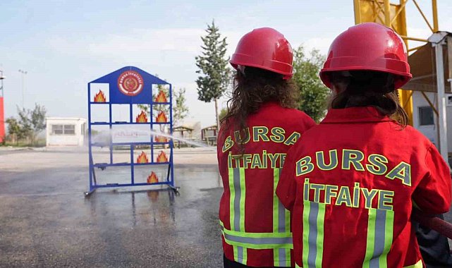 Bursa İtfaiyesi'nden geleceğin nesillerine yangın güvenliği eğitimi