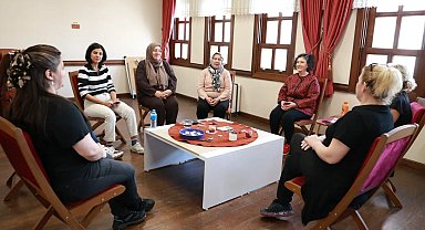 Bursa Osmangazi'de kadınlar paylaşarak iyileşti