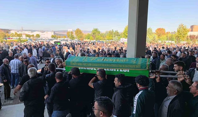 Bursa'da iş kazası sonrası hayatını kaybeden iş yeri sahibi son yolculuğuna uğurlandı