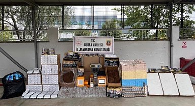 Bursa'da kaçak sigara imalathanesine darbe: 1,5 milyonluk vurgun engellendi