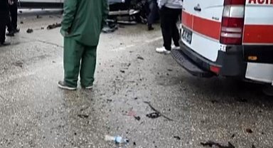Bursa'da yağmurlu havada 5 araç birbirine girdi: 5 yaralı
