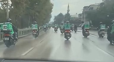 Bursa'da yüzlerce motokurye, vefat eden arkadaşları için konvoy yaptı