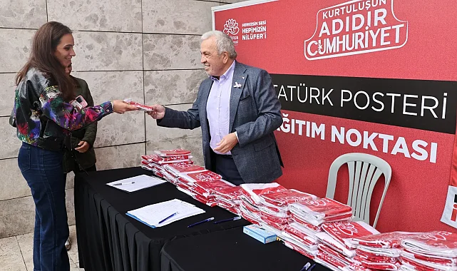 Bursa'da Atatürk posterleri Nilüfer'in her yerinde