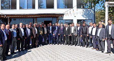 Bursa'da Başkan Vekili Biba Büyükorhanlı muhtarları dinledi