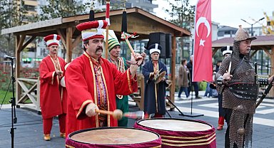 Bursa'da Fethin 700. yılında 'Mehterler Buluşması'
