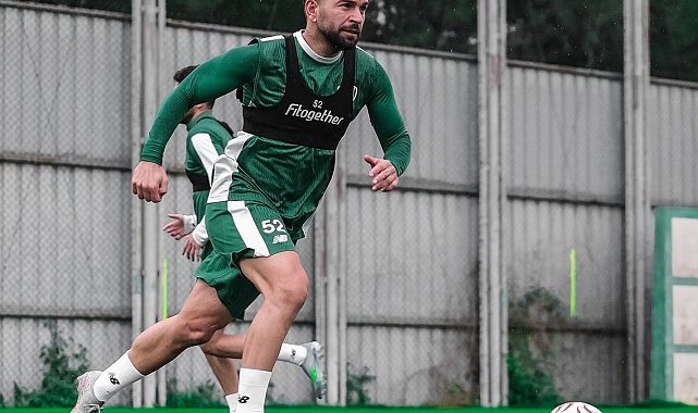 Bursaspor'da Bandırmaspor mesaisi sürüyor