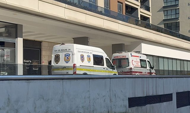 Büyükçekmece'de bir evde cinayet: 2 yaralı, 1 ölü
