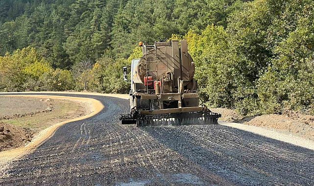 Büyükşehir, Osmangazi'de 10 kilometrelik yolu yeniledi