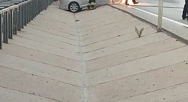 Çanakkale'de seyir halindeki otomobilden alevler yükseldi