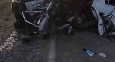 Çankırı'da otomobil ile pikap çarpıştı: 1 ölü, 2 yaralı