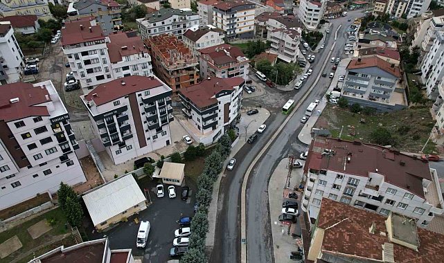 Çayırova'da 170 milyon liralık yatırımla Uğur Mumcu Caddesi yenilendi