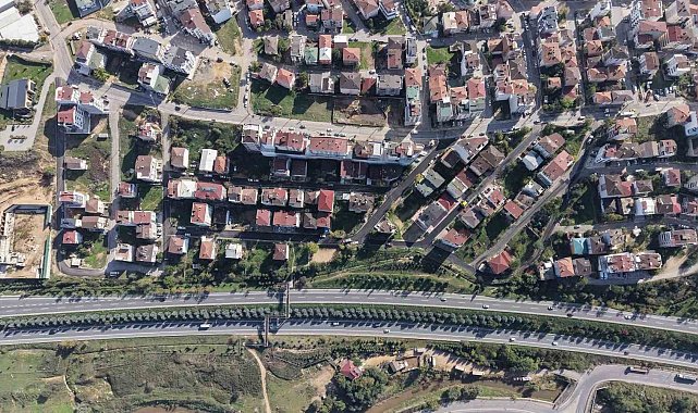 Çayırova'da 2,8 kilometrelik yol yenileniyor