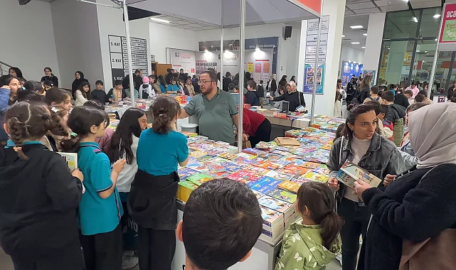 Çayırovalı kitapseverler, kitap günlerinden çok memnun