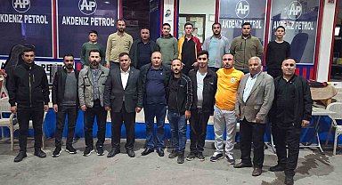 Çermikli iş adamı gençlere 300 forma dağıttı