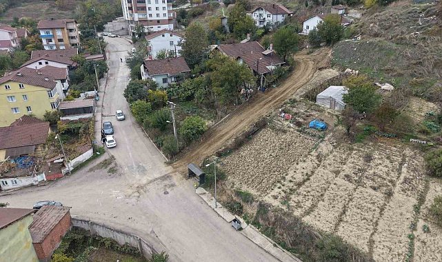 Çetinkaya'dan Aydınlıkevler'de 15 yıllık soruna çözüm
