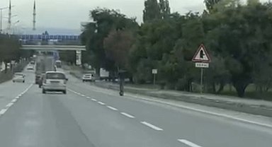 Çevreyolunda yürekleri ağza getiren scooter yolculuğu