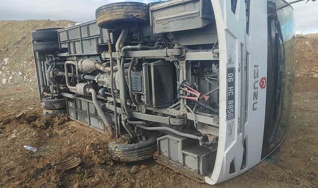 Cezaevi nakil aracı devrildi, 7 kişi yaralandı
