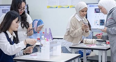 CGTN: Çin dünya genelinde kadınları güçlendirmek için dijital teknolojileri nasıl kullanıyor?