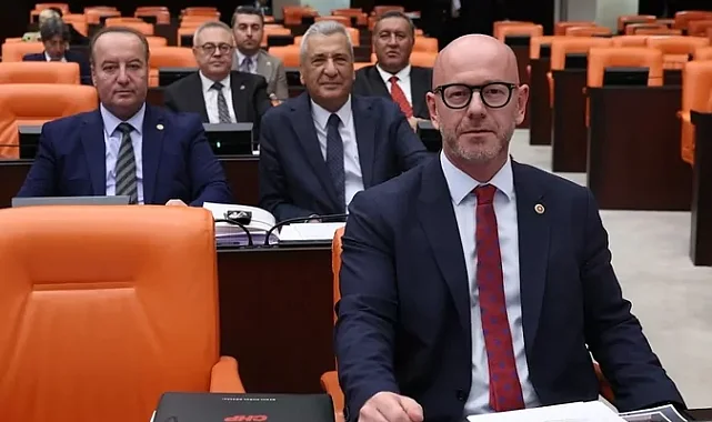 CHP'li Serkan Sarı: Vatandaş borç batağında, yandaşlar fon soygununda