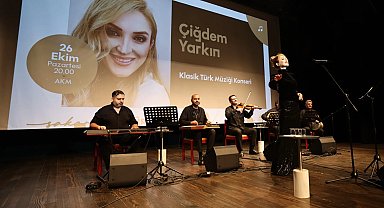 Çiğdem Yarkın'dan Sakarya AKM'de klasik ziyafet