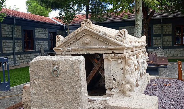 Çivril'in tarihi hazinesi Amazonlar lahdi