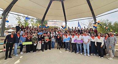 Çocukların geleceğine emek veren TEGV gönüllüleri Van'da buluştu