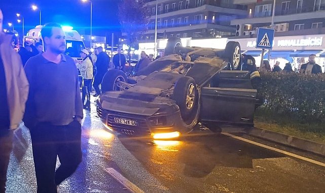 Çorlu'da otomobil takla attı: 2 yaralı