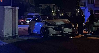 Çorum'da iki otomobil çarpıştı: 4 yaralı