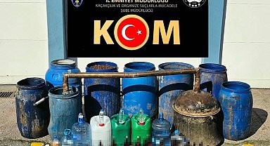 Çorum'da kaçak alkol operasyonu: 2 gözaltı
