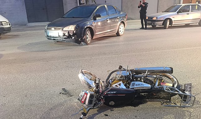 Çorum'da otomobil ile motosiklet çarpıştı: 1 yaralı