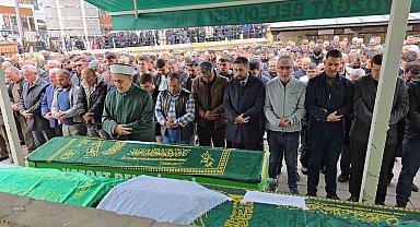 Çorum'daki kazada hayatını kaybeden anne ve 2 evladı toprağa verildi