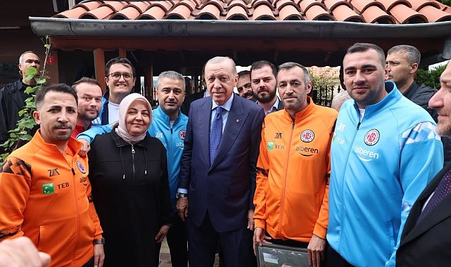 Cumhurbaşkanı Erdoğan, İstanbul Kastamonuspor yönetimini kabul etti
