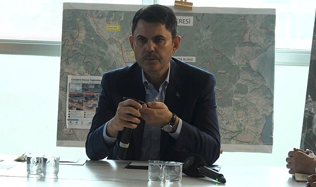 Cumhurbaşkanı Erdoğan, İstanbul'daki sel felaketi ile ilgili Bakan Kurum'la telefonda görüşerek bilgi aldı