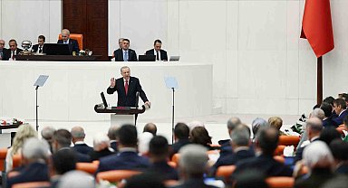 Cumhurbaşkanı Erdoğan: "Milletin hakkına girenler bunun hesabını hem bu dünyada Türk mahkemelerine hem de Mahkeme-i Kübra'da Yaradan'a verecektir"