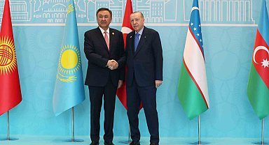 Cumhurbaşkanı Erdoğan, TDT Zirvesi'ne katılan liderleri karşıladı
