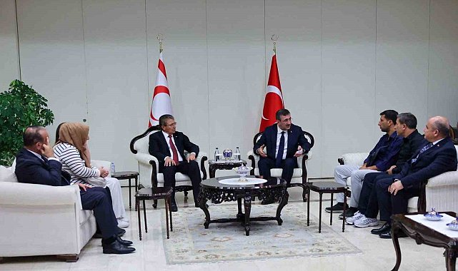 Cumhurbaşkanı Yardımcısı Yılmaz, Filo Jet faciasında kaybolanların yakınlarıyla bir araya geldi