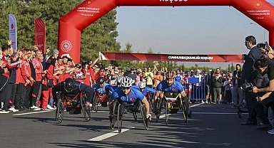 Cumhurbaşkanlığı Yarı Maratonu'nda şampiyonlar Bağcılar'dan çıktı