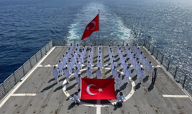 Cumhuriyet coşkusu Hint Okyanusu'na taşındı